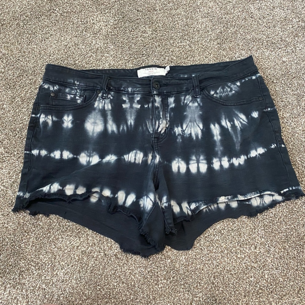 Plus Size Tie Dye Denim Shorts